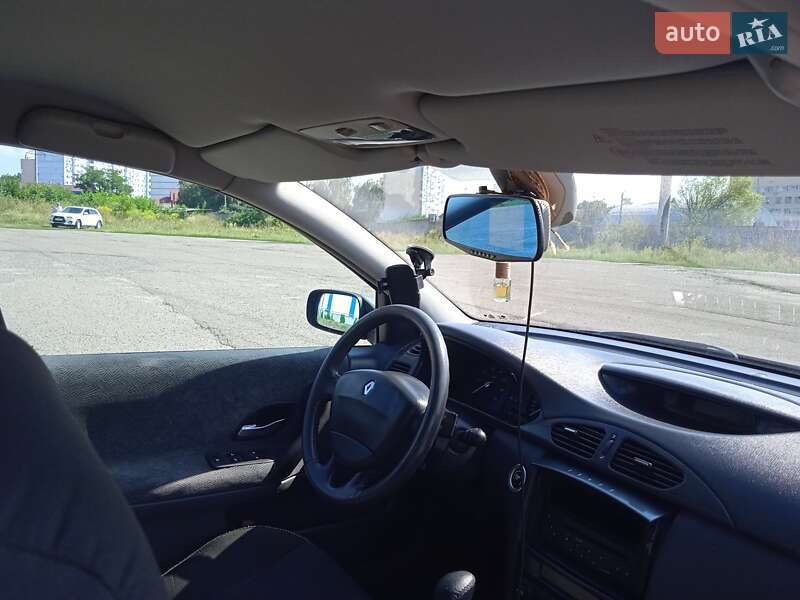 Лифтбек Renault Laguna 2002 в Полтаве фото 9 Лифтбек Renault Laguna 2002 в Полтаве