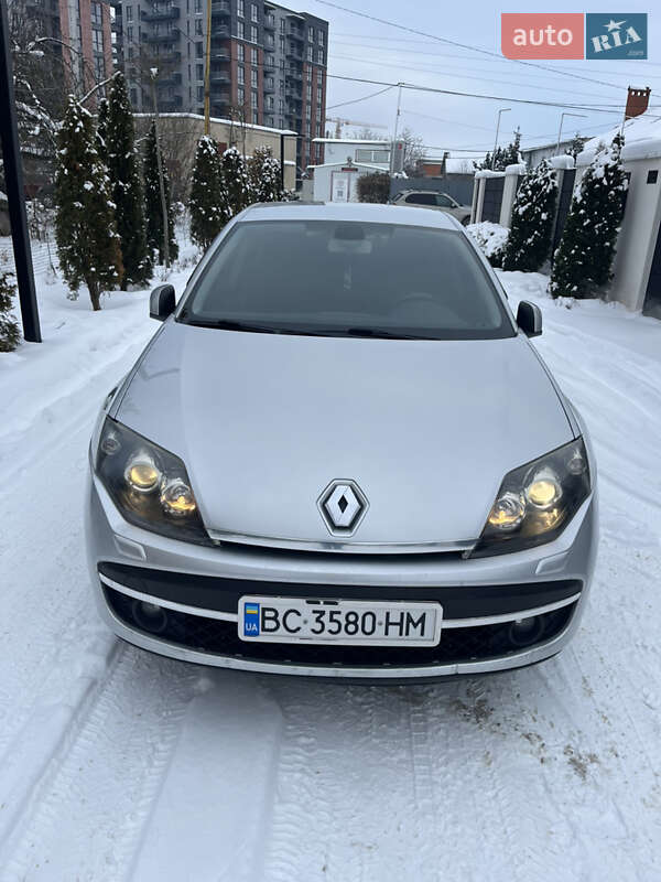 Лифтбек Renault Laguna 2010 в Ужгороде фото 3 Лифтбек Renault Laguna 2010 в Ужгороде