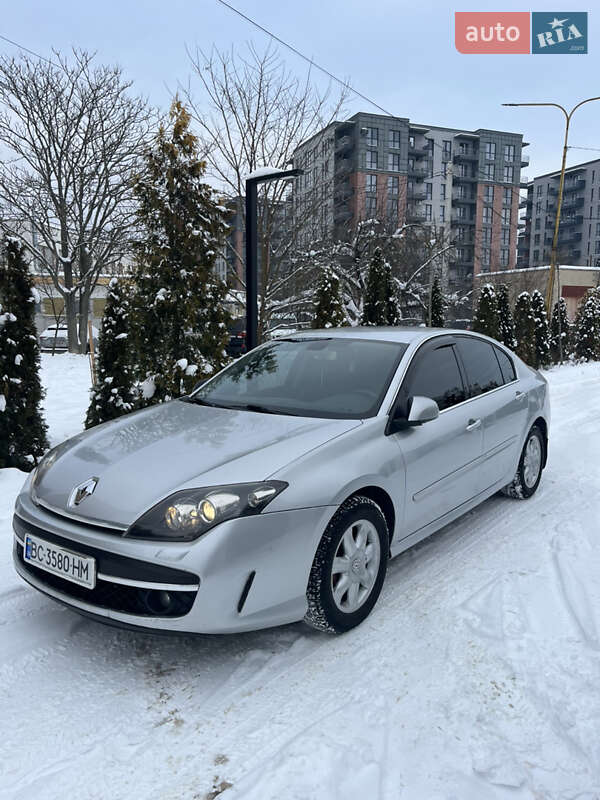 Лифтбек Renault Laguna 2010 в Ужгороде фото 8 Лифтбек Renault Laguna 2010 в Ужгороде