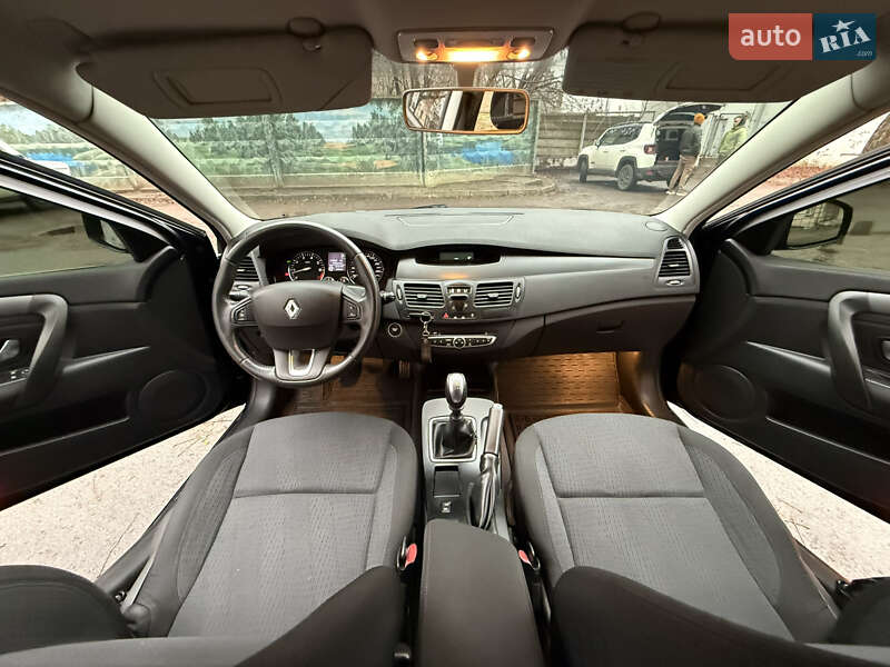 Универсал Renault Laguna 2009 в Полтаве фото 18 Универсал Renault Laguna 2009 в Полтаве