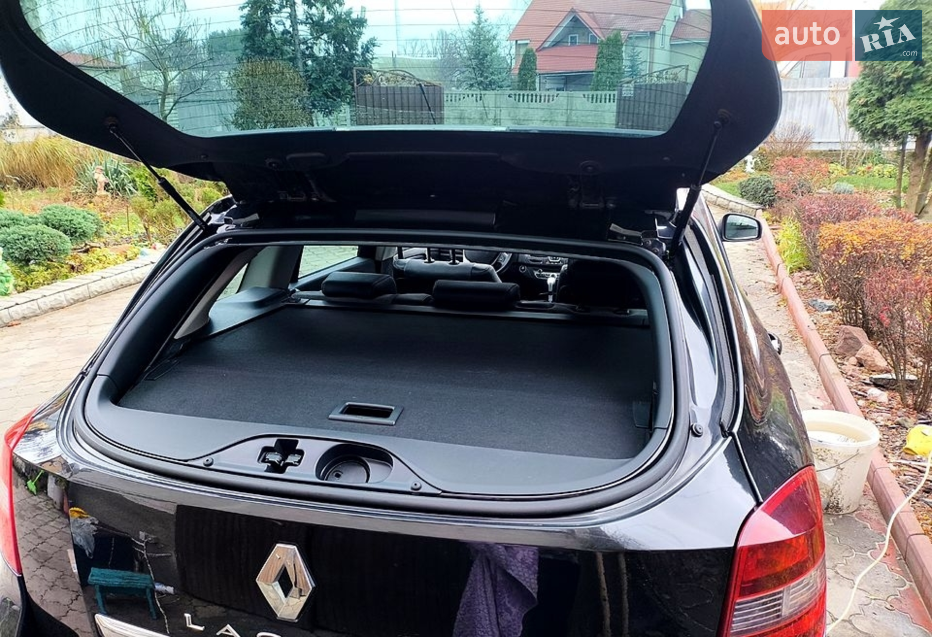 2010 Renault Laguna - мініатюра 12