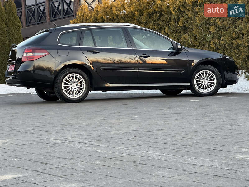 Универсал Renault Laguna 2011 в Стрые фото 121 Универсал Renault Laguna 2011 в Стрые