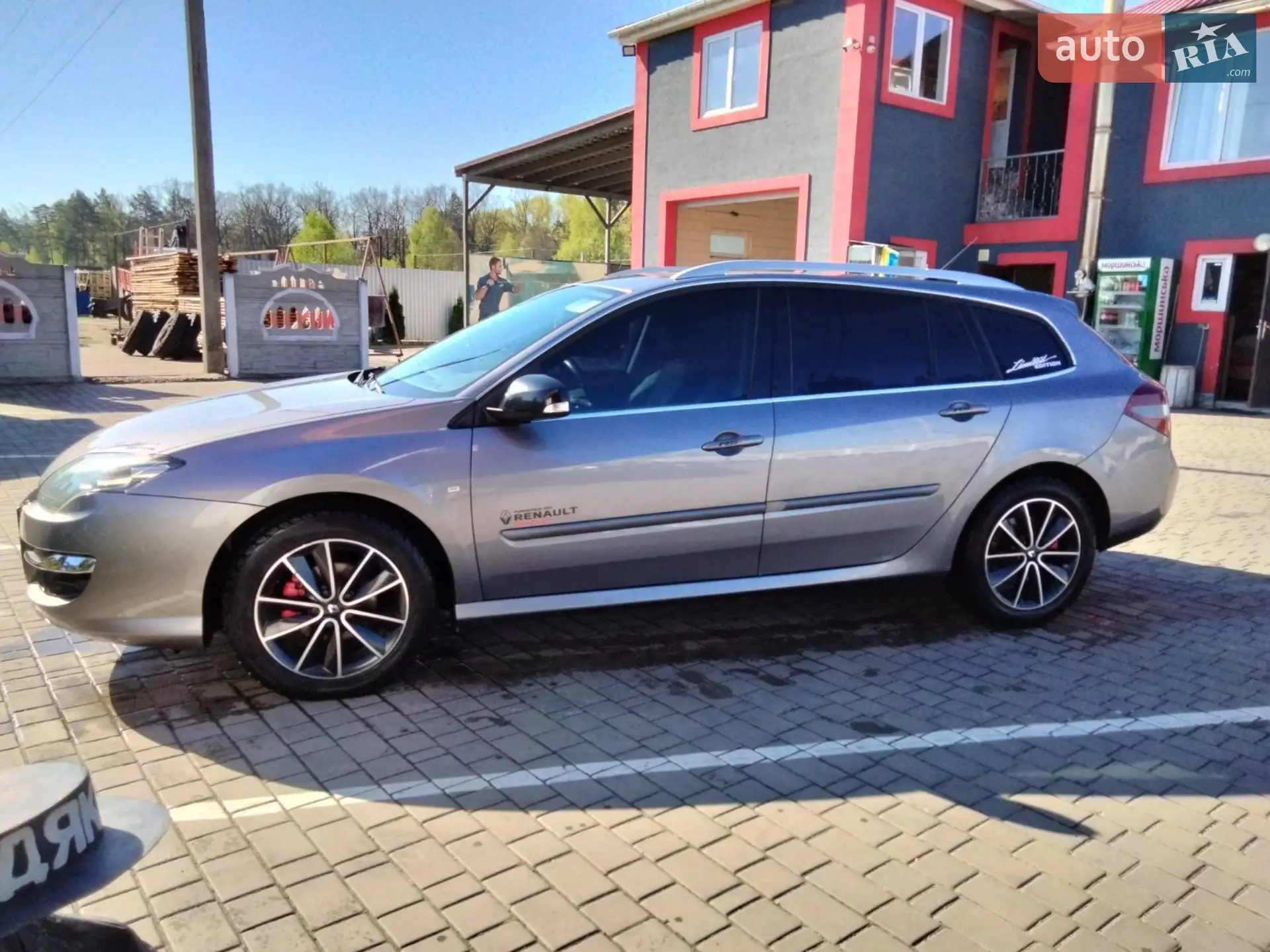 2012 Renault Laguna - мініатюра 40