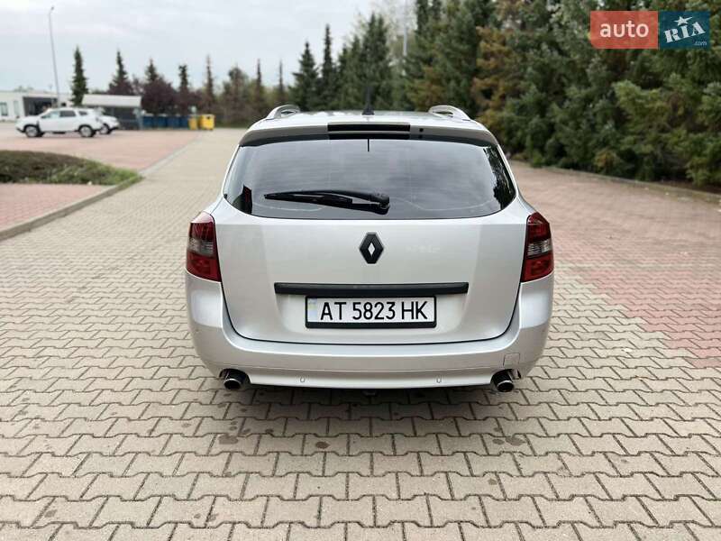 Универсал Renault Laguna 2009 в Тульчине