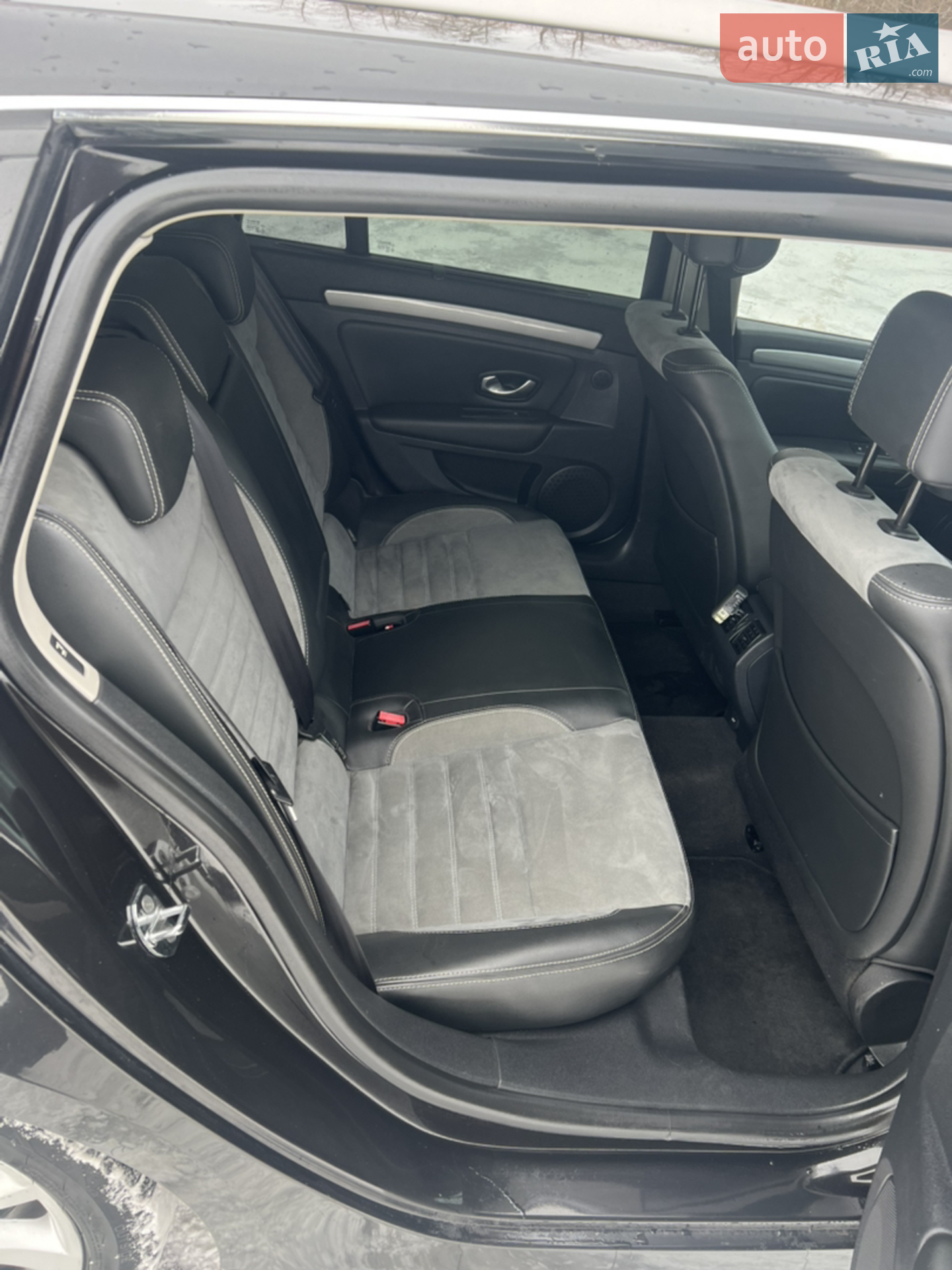 2011 Renault Laguna - мініатюра 21