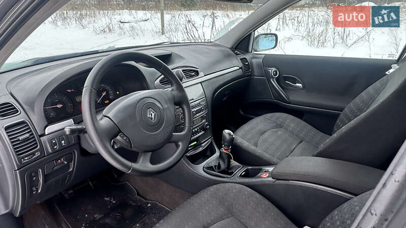 Ліфтбек Renault Laguna 2005 в Києві фото 16 Ліфтбек Renault Laguna 2005 в Києві