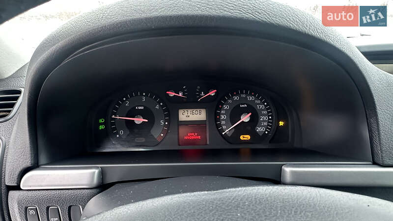 Ліфтбек Renault Laguna 2005 в Києві фото 37 Ліфтбек Renault Laguna 2005 в Києві