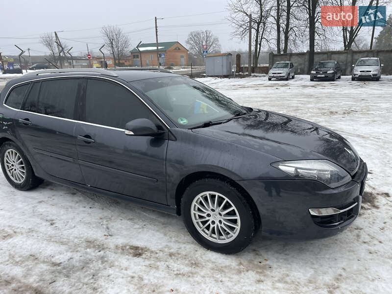 Универсал Renault Laguna 2011 в Лубнах