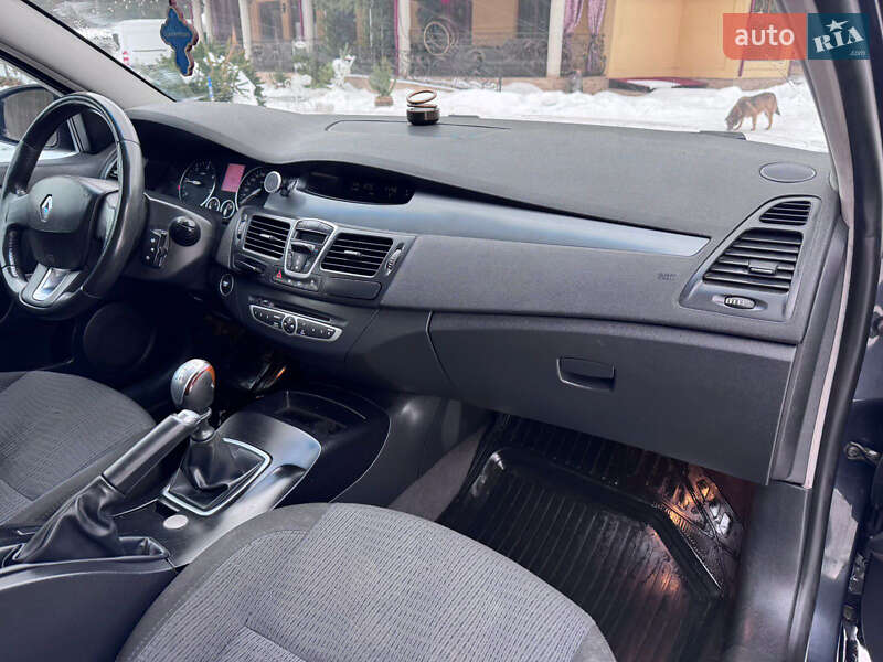 Универсал Renault Laguna 2008 в Маневичах