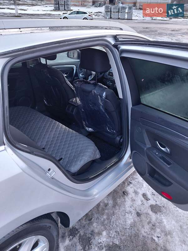 Универсал Renault Laguna 2009 в Переяславе фото 23 Универсал Renault Laguna 2009 в Переяславе