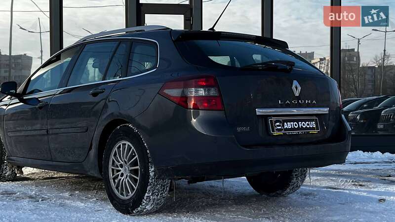 Универсал Renault Laguna 2011 в Киеве