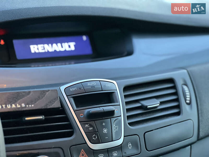 Універсал Renault Laguna 2011 в Стрию