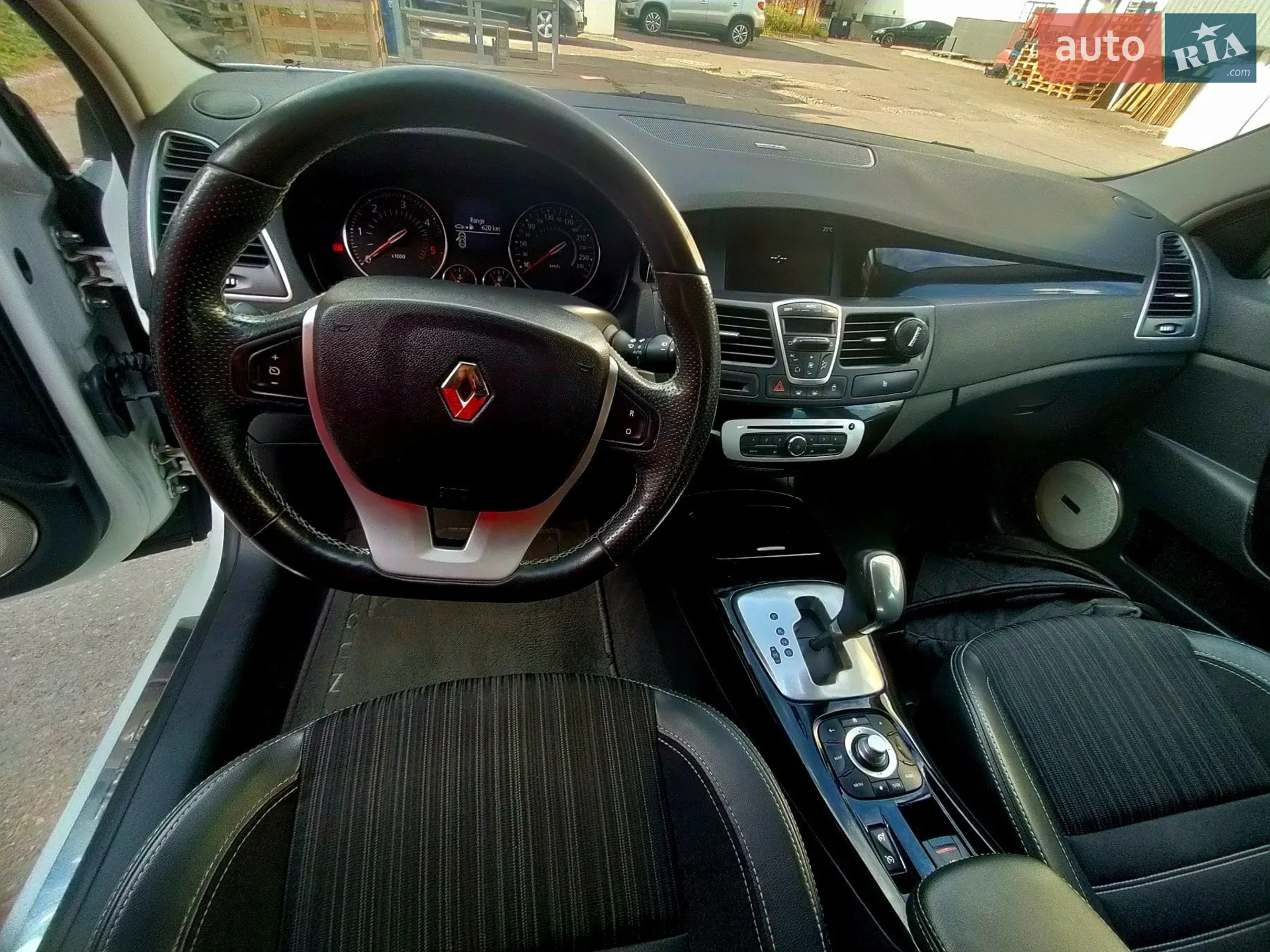 2013 Renault Laguna - мініатюра 29