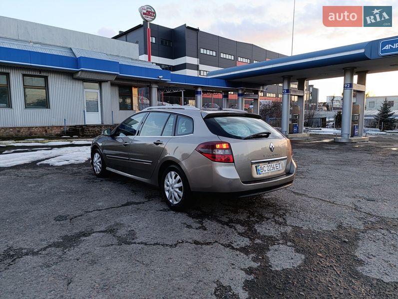Универсал Renault Laguna 2012 в Львове
