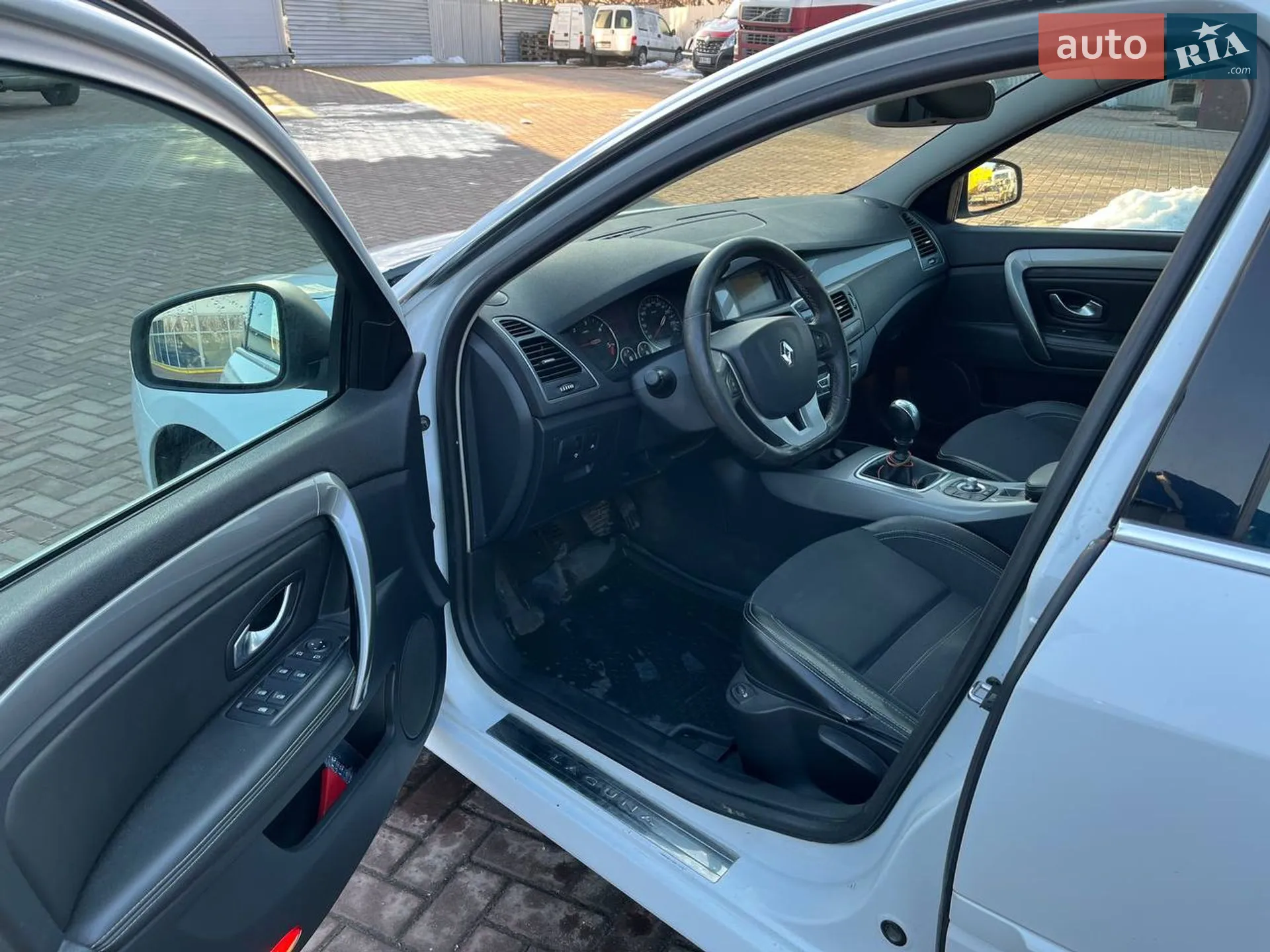2011 Renault Laguna - мініатюра 9