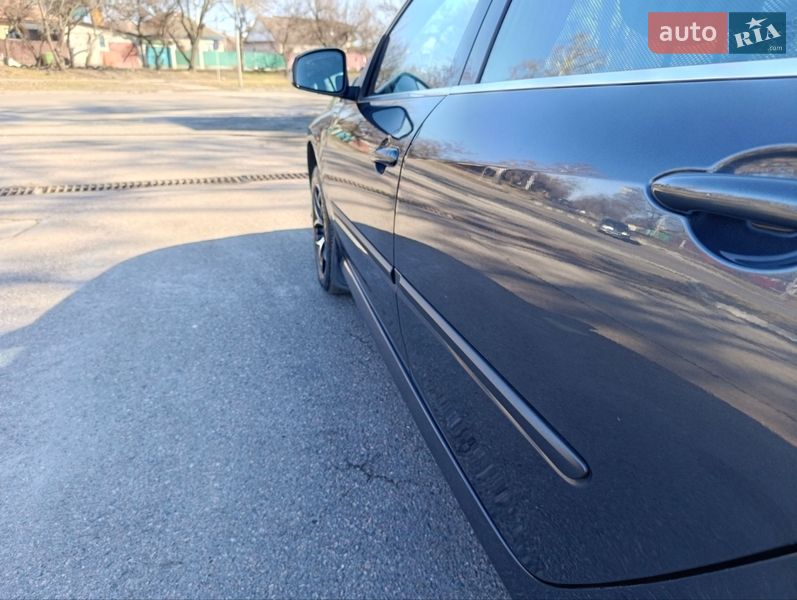 Універсал Renault Laguna 2011 в Черкасах