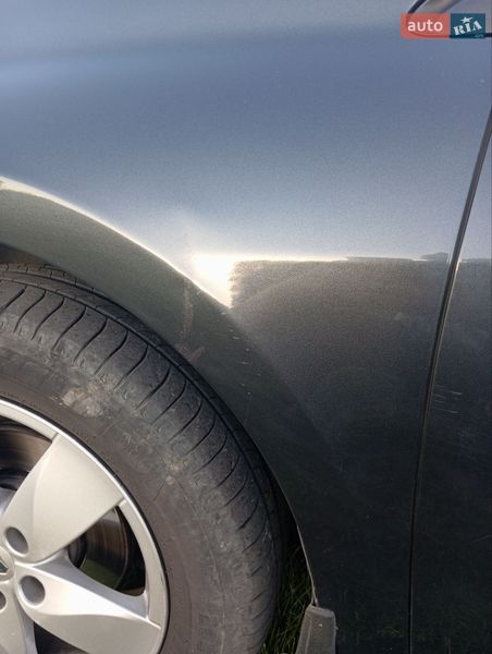 Ліфтбек Renault Laguna 2008 в Чернівцях