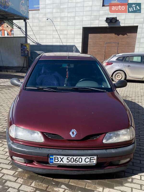 Лифтбек Renault Laguna 1996 в Хмельницком