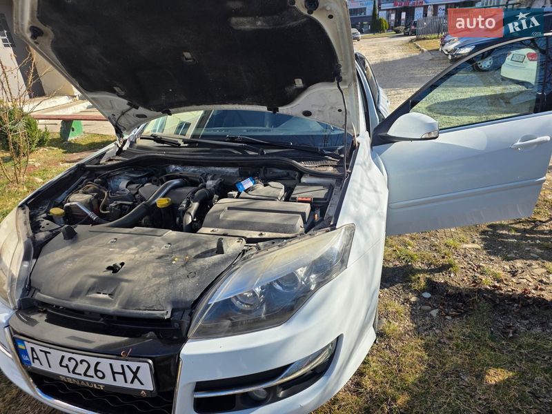 Універсал Renault Laguna 2011 в Надвірній