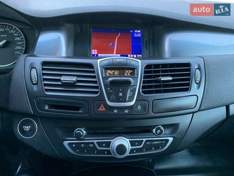 Универсал Renault Laguna 2010 в Остроге