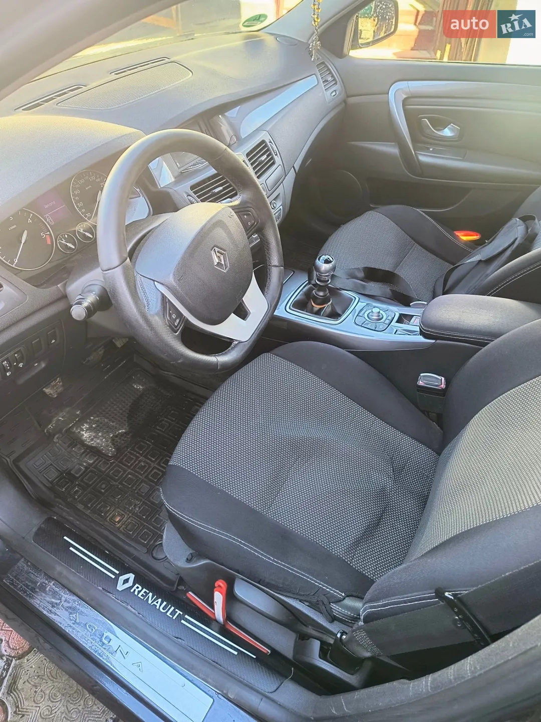 2010 Renault Laguna - мініатюра 11