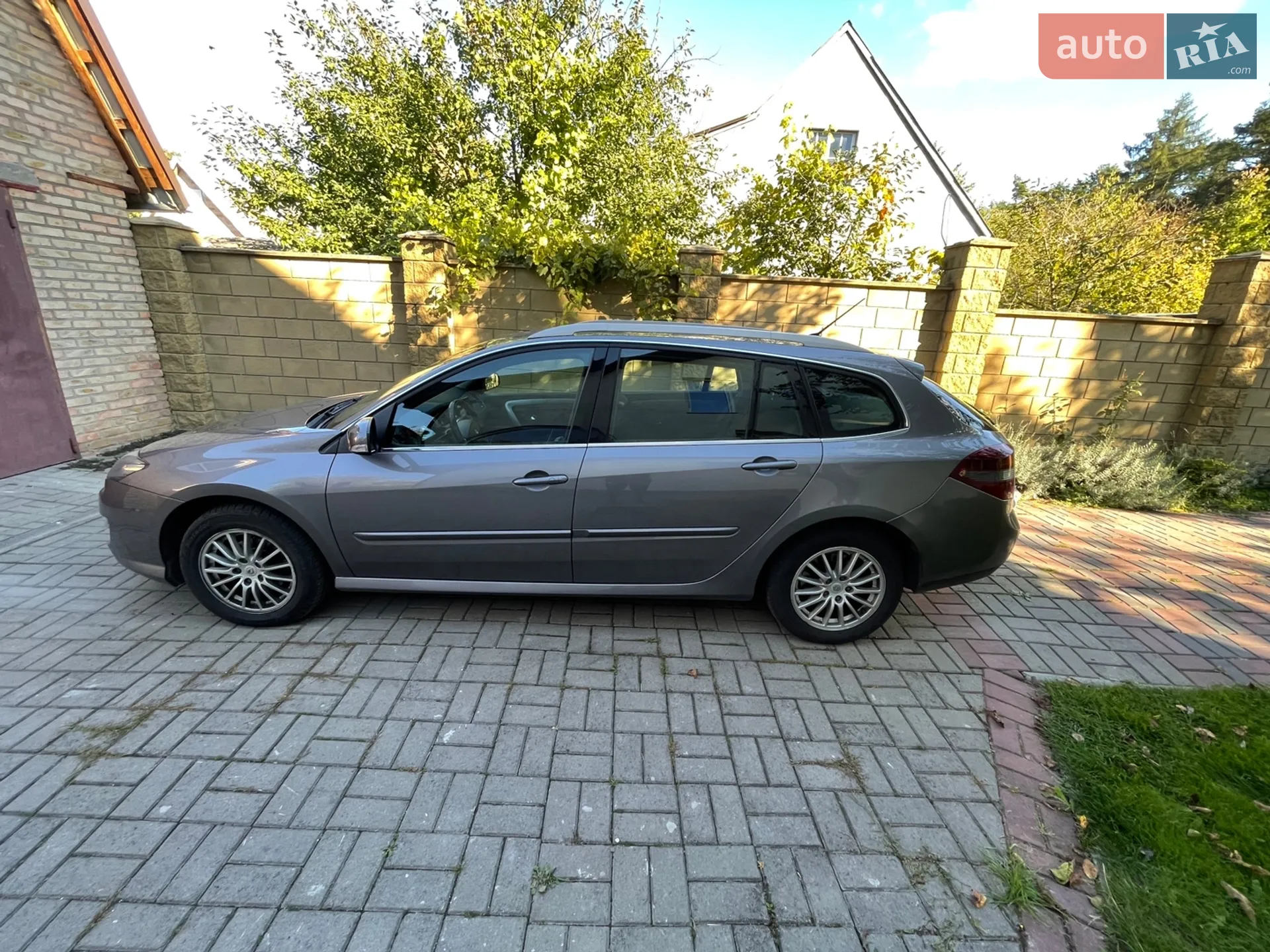 2012 Renault Laguna - мініатюра 9