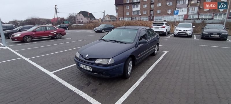 Ліфтбек Renault Laguna 1995 в Софіївській Борщагівці