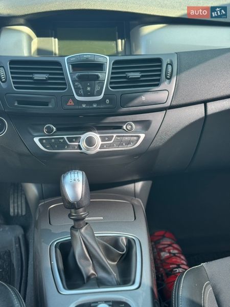 Универсал Renault Laguna 2011 в Черкассах фото 16 Универсал Renault Laguna 2011 в Черкассах
