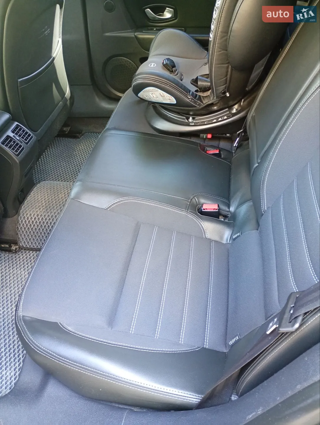 2012 Renault Laguna - мініатюра 20