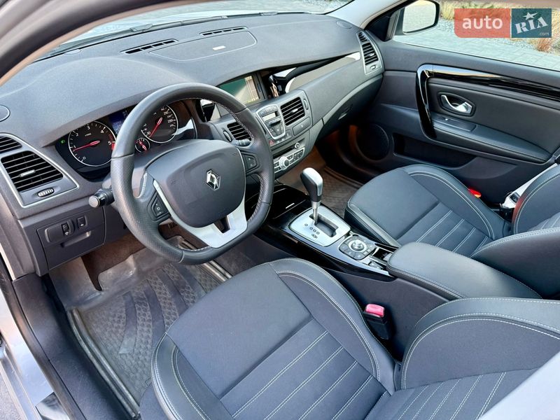 Универсал Renault Laguna 2011 в Луцке