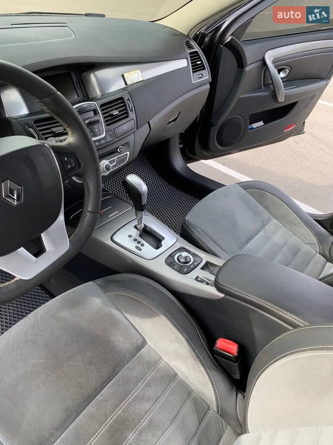 2012 Renault Laguna - мініатюра 13
