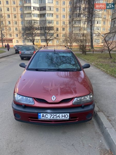 Универсал Renault Laguna 1999 в Луцке
