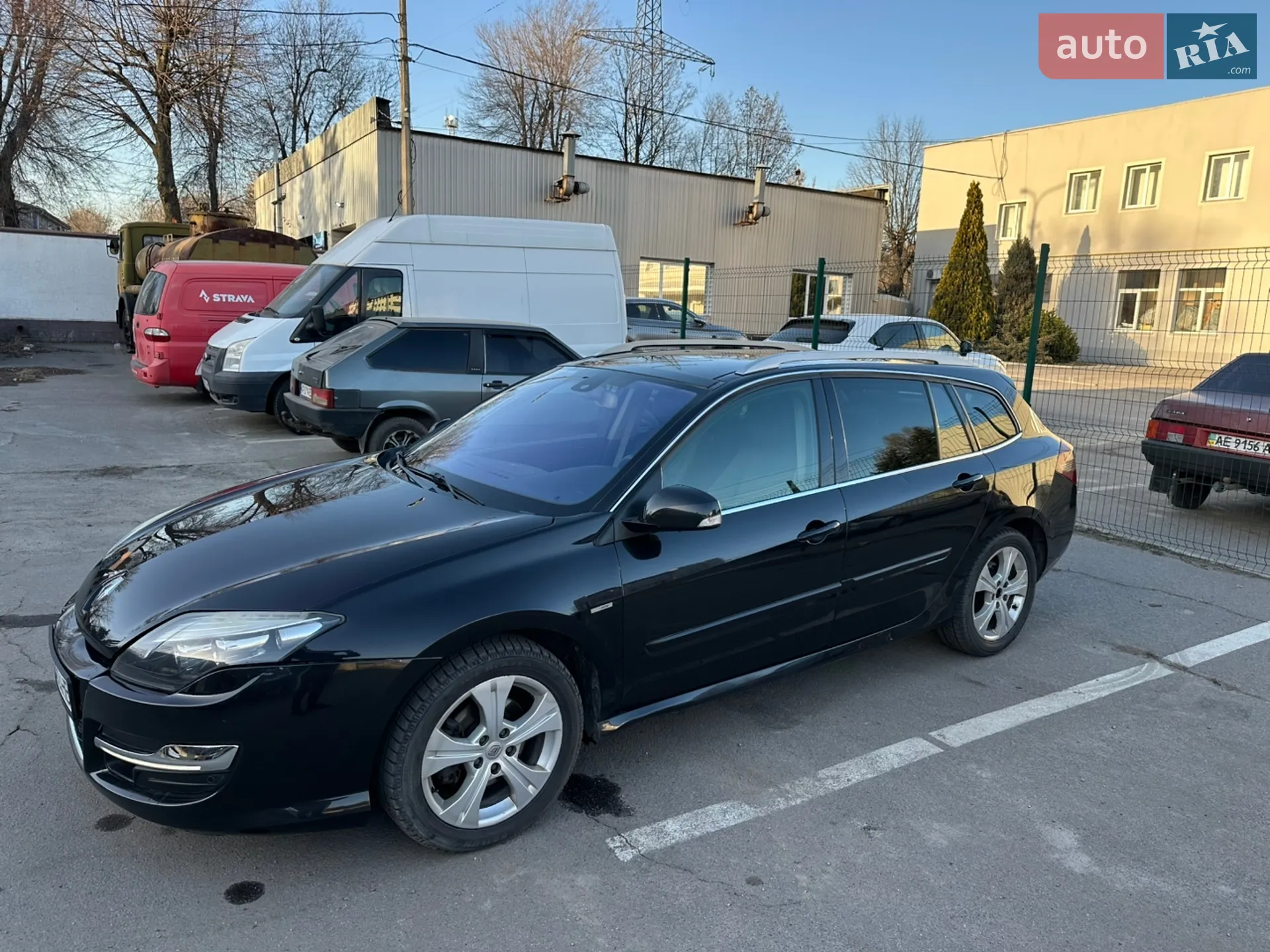 2014 Renault Laguna - мініатюра 2