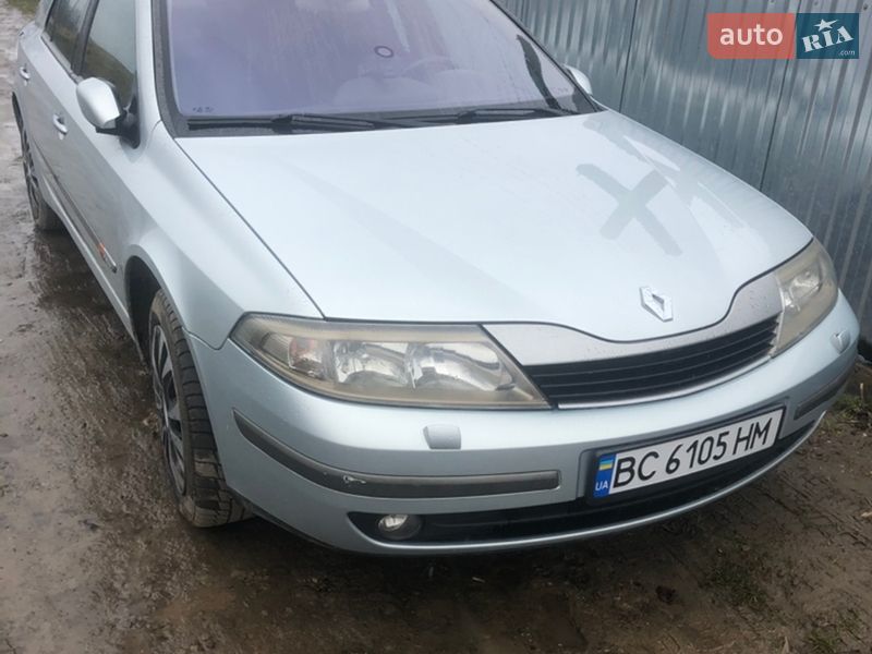 Лифтбек Renault Laguna 2002 в Львове