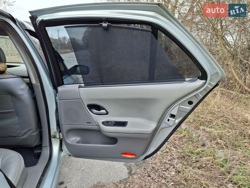 Лифтбек Renault Laguna 2001 в Рудниках фото 22 Лифтбек Renault Laguna 2001 в Рудниках