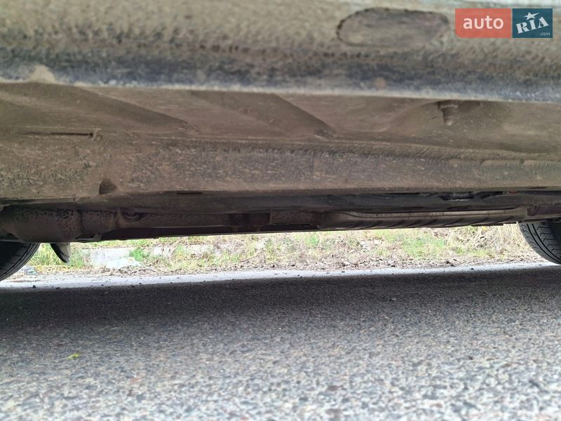 Лифтбек Renault Laguna 2001 в Рудниках фото 37 Лифтбек Renault Laguna 2001 в Рудниках