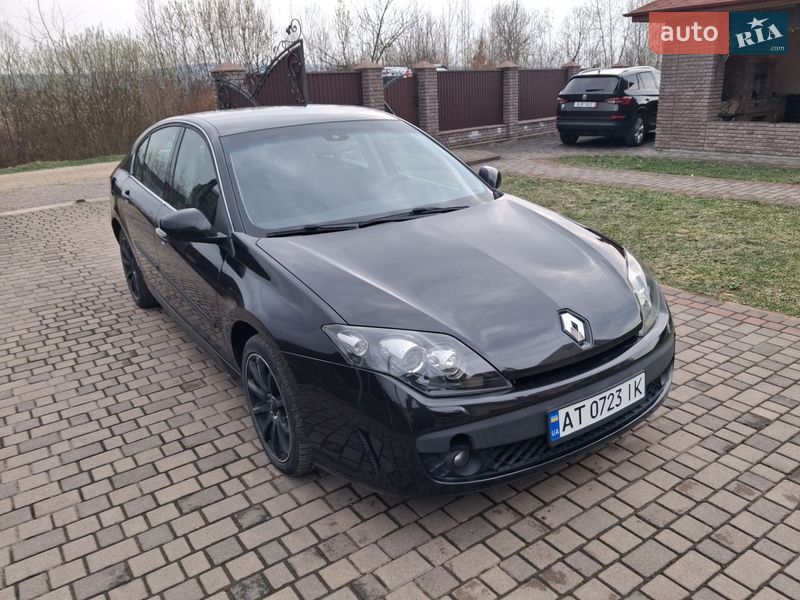 Лифтбек Renault Laguna 2009 в Калуше