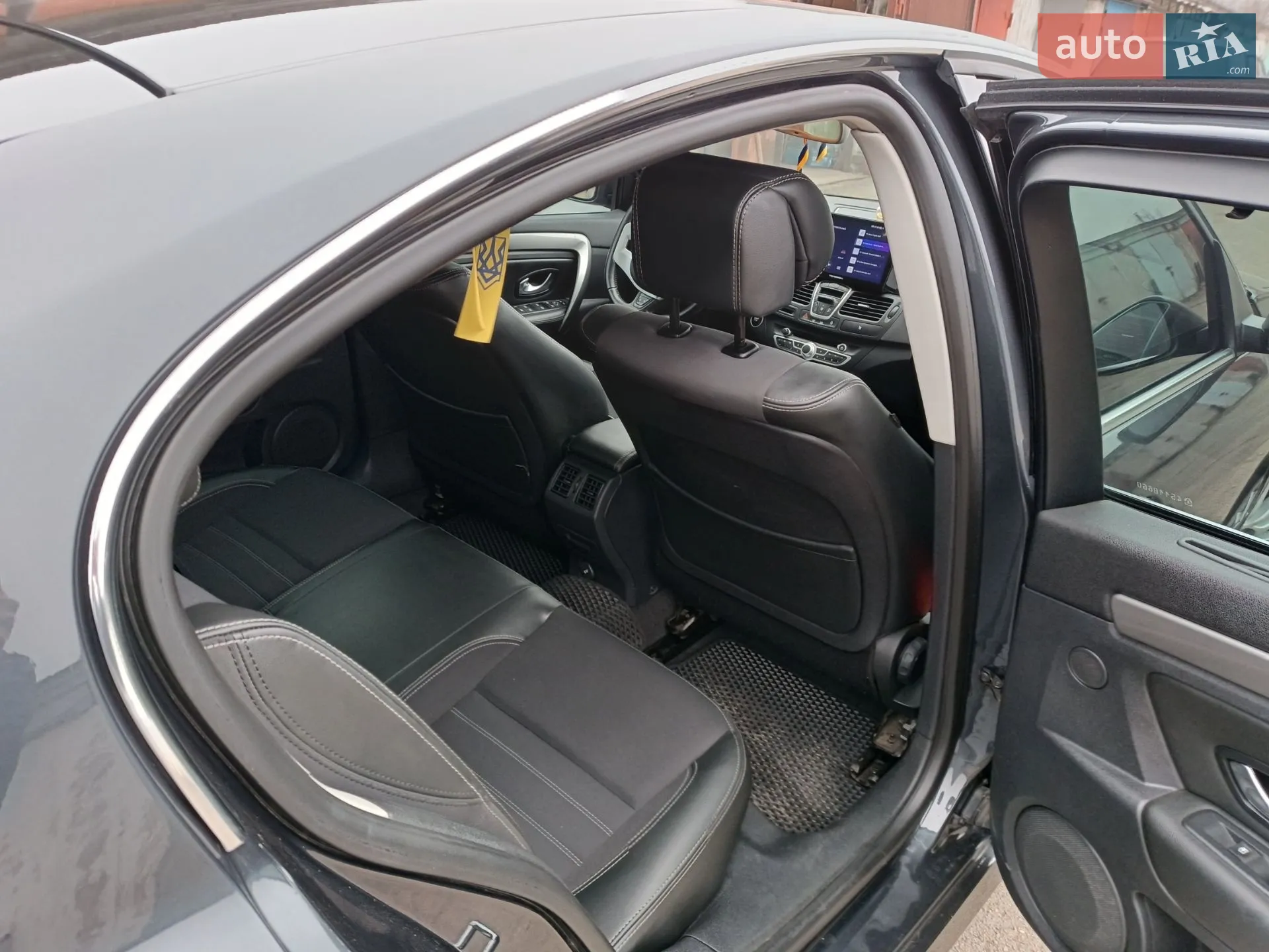 2011 Renault Laguna - мініатюра 29