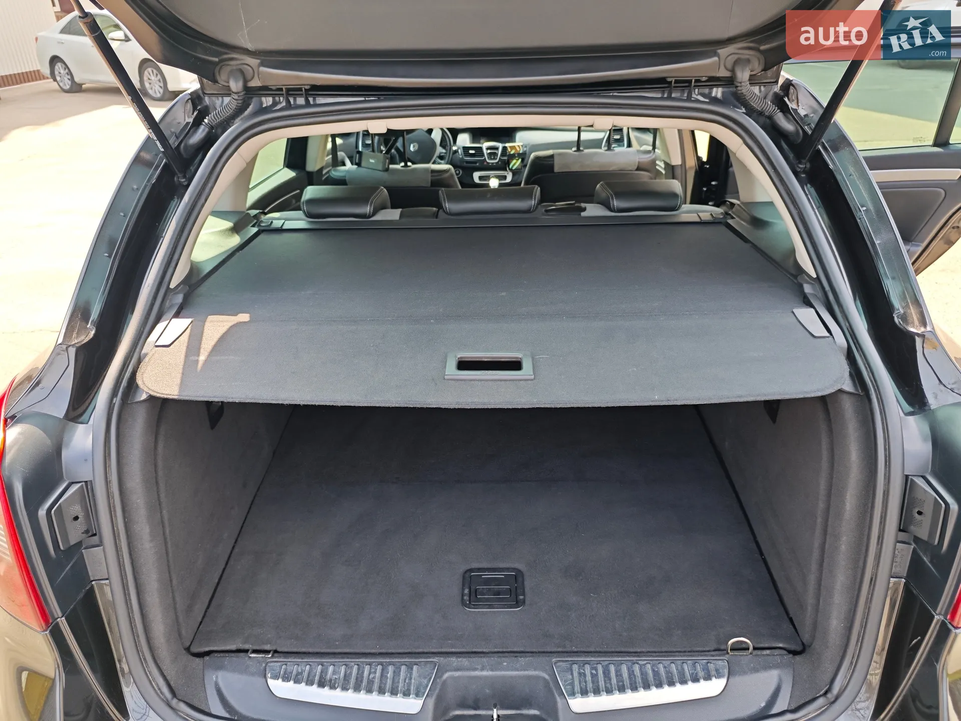 2013 Renault Laguna - мініатюра 18