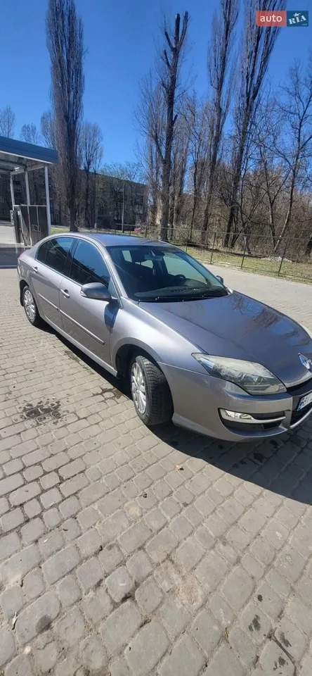 2013 Renault Laguna - мініатюра 12