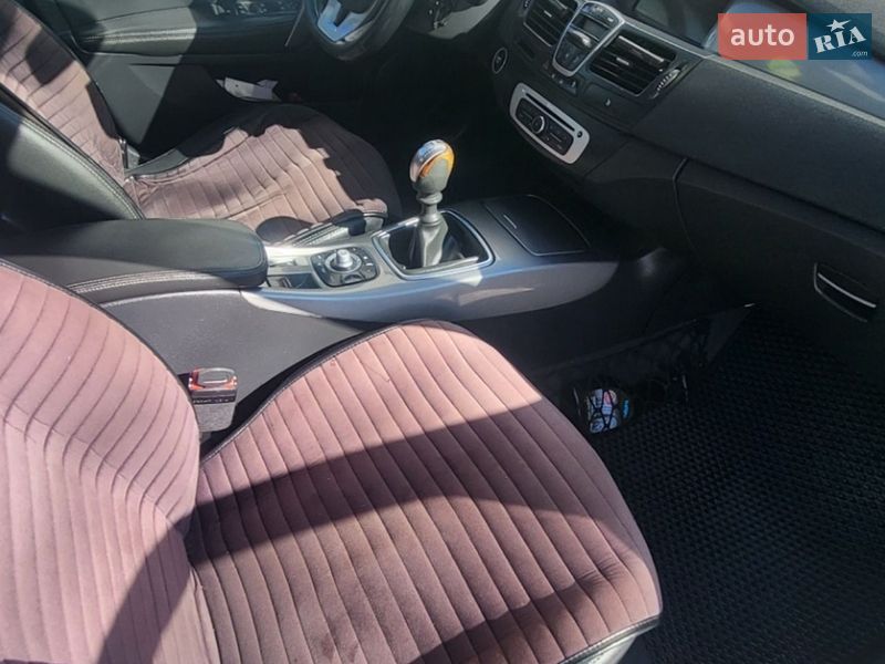 Ліфтбек Renault Laguna 2014 в Кременчуці фото 2 Ліфтбек Renault Laguna 2014 в Кременчуці