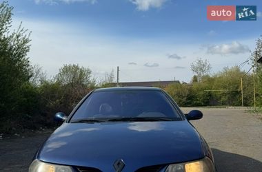 Ліфтбек Renault Laguna 1999 в Мукачевому