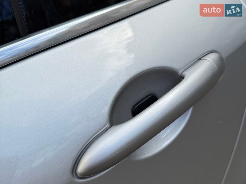 Лифтбек Renault Laguna 2011 в Одессе