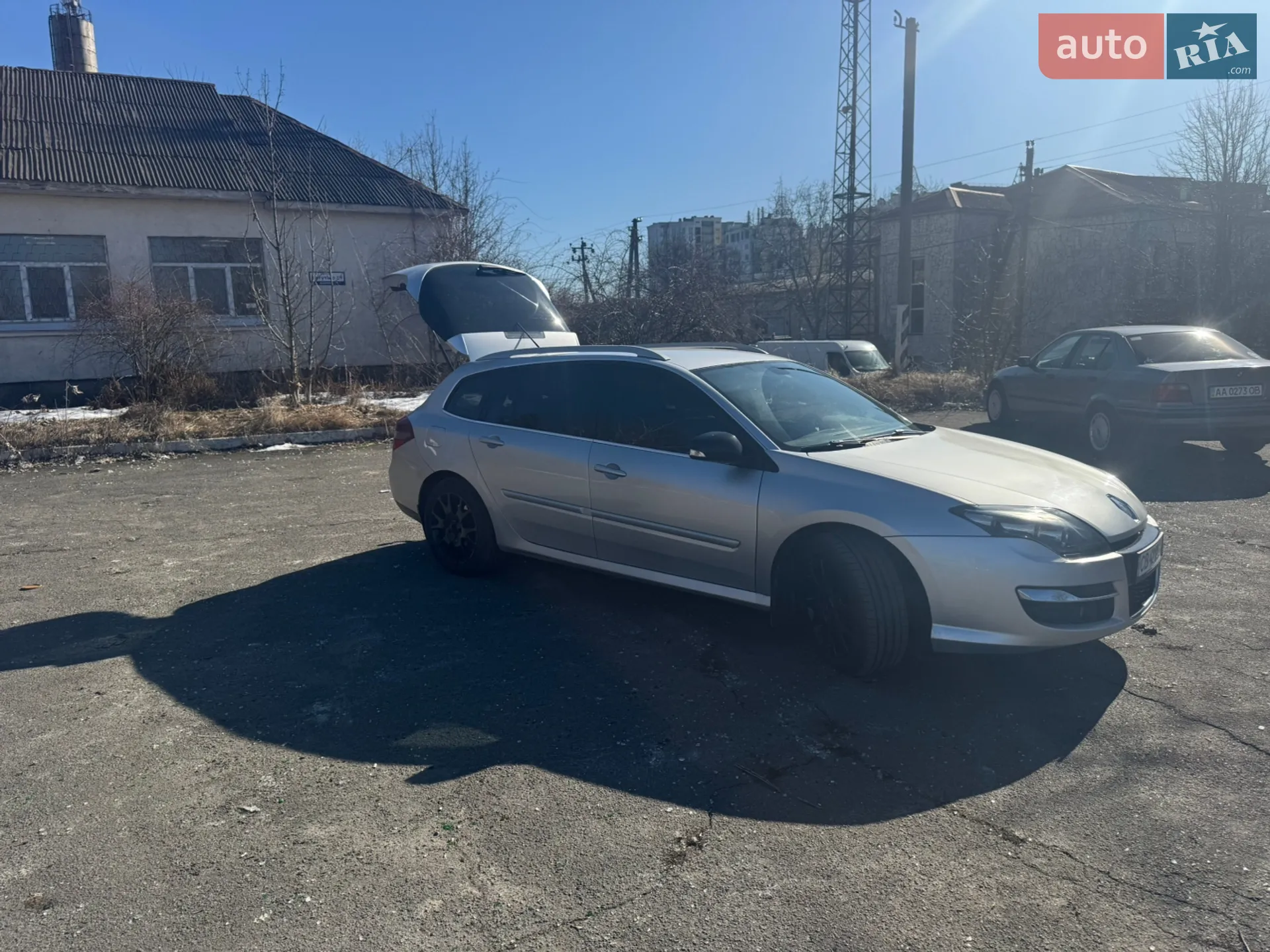2011 Renault Laguna - фото 1