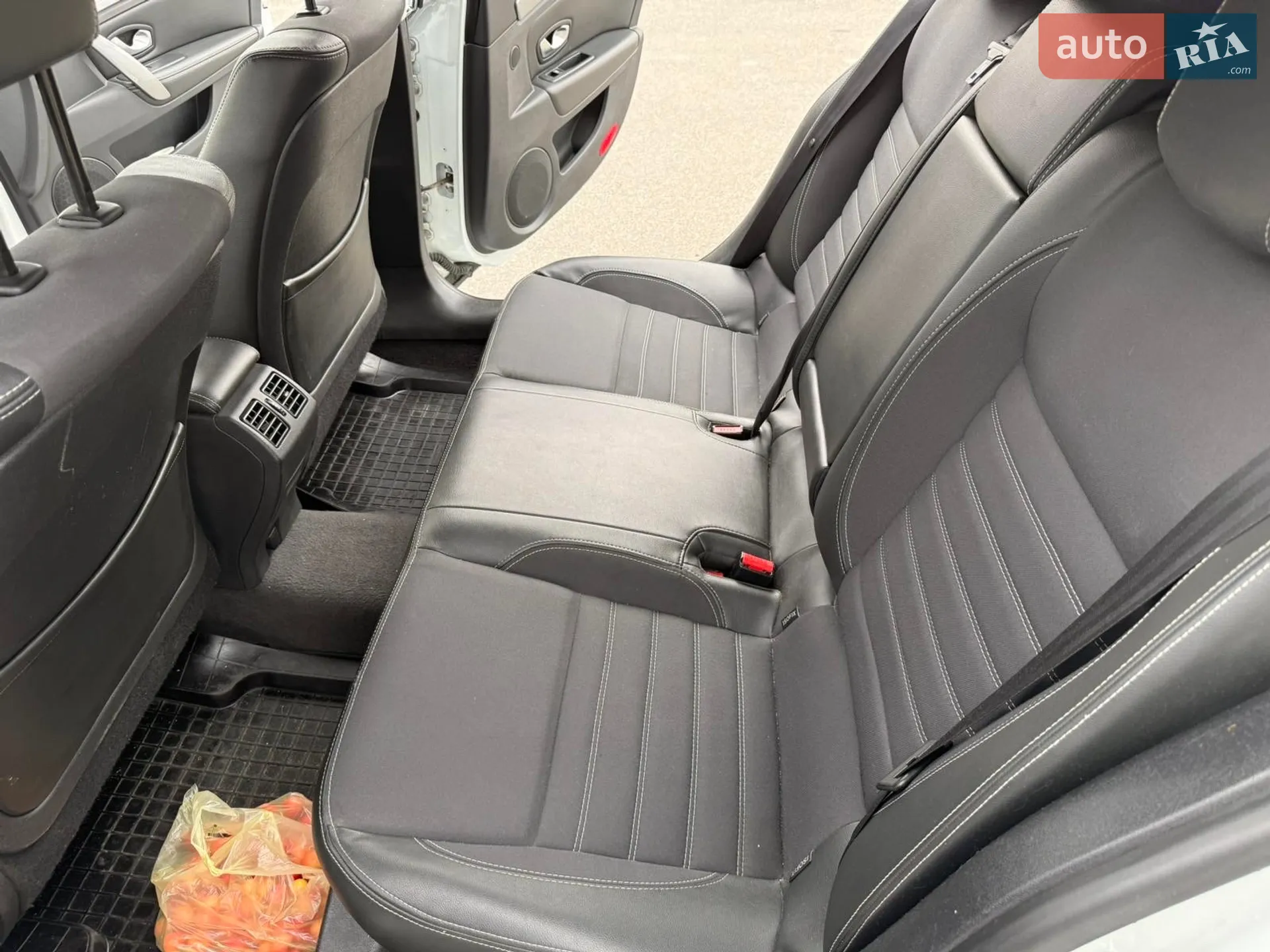 2011 Renault Laguna - мініатюра 5