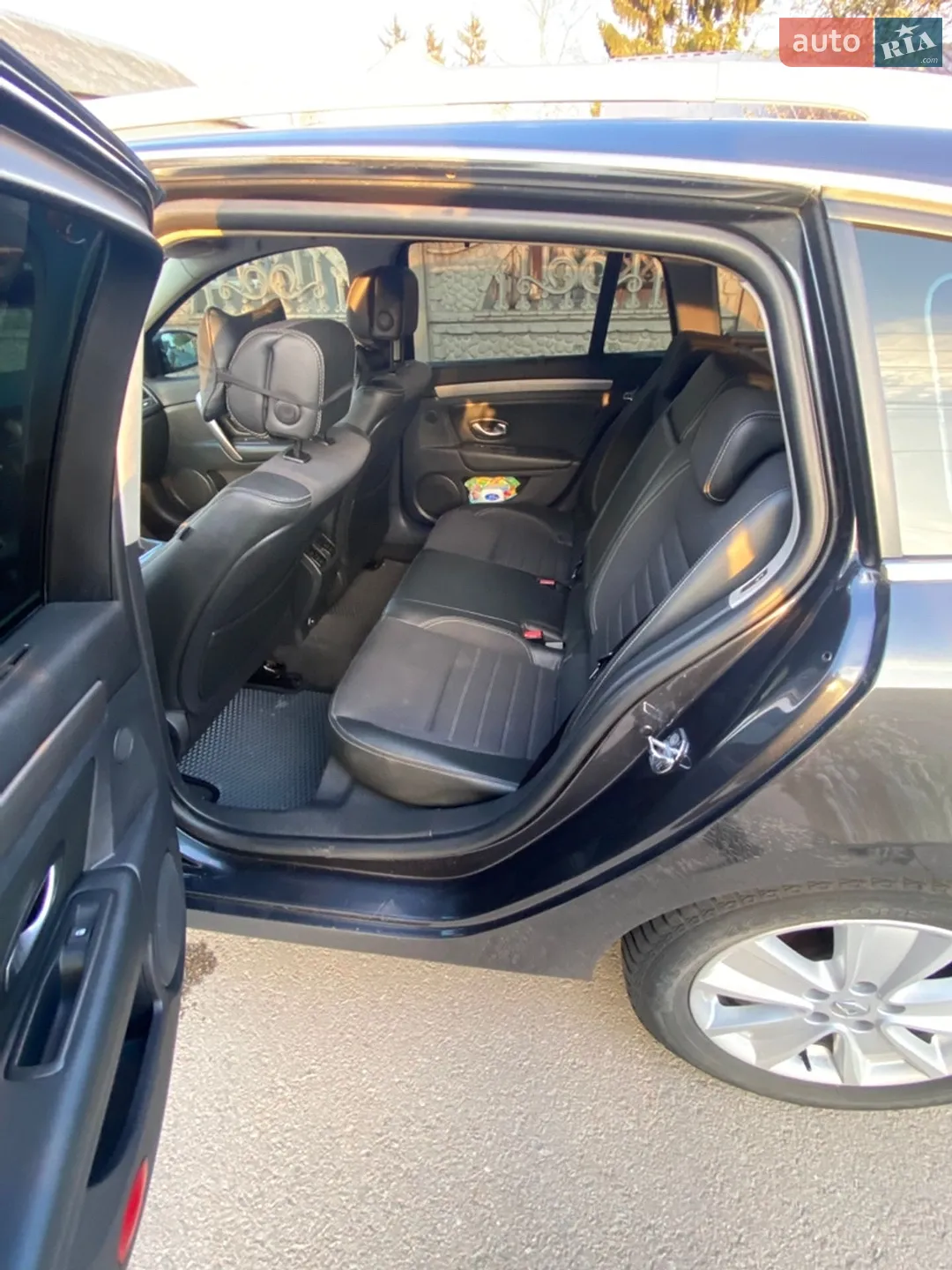 2011 Renault Laguna - мініатюра 10