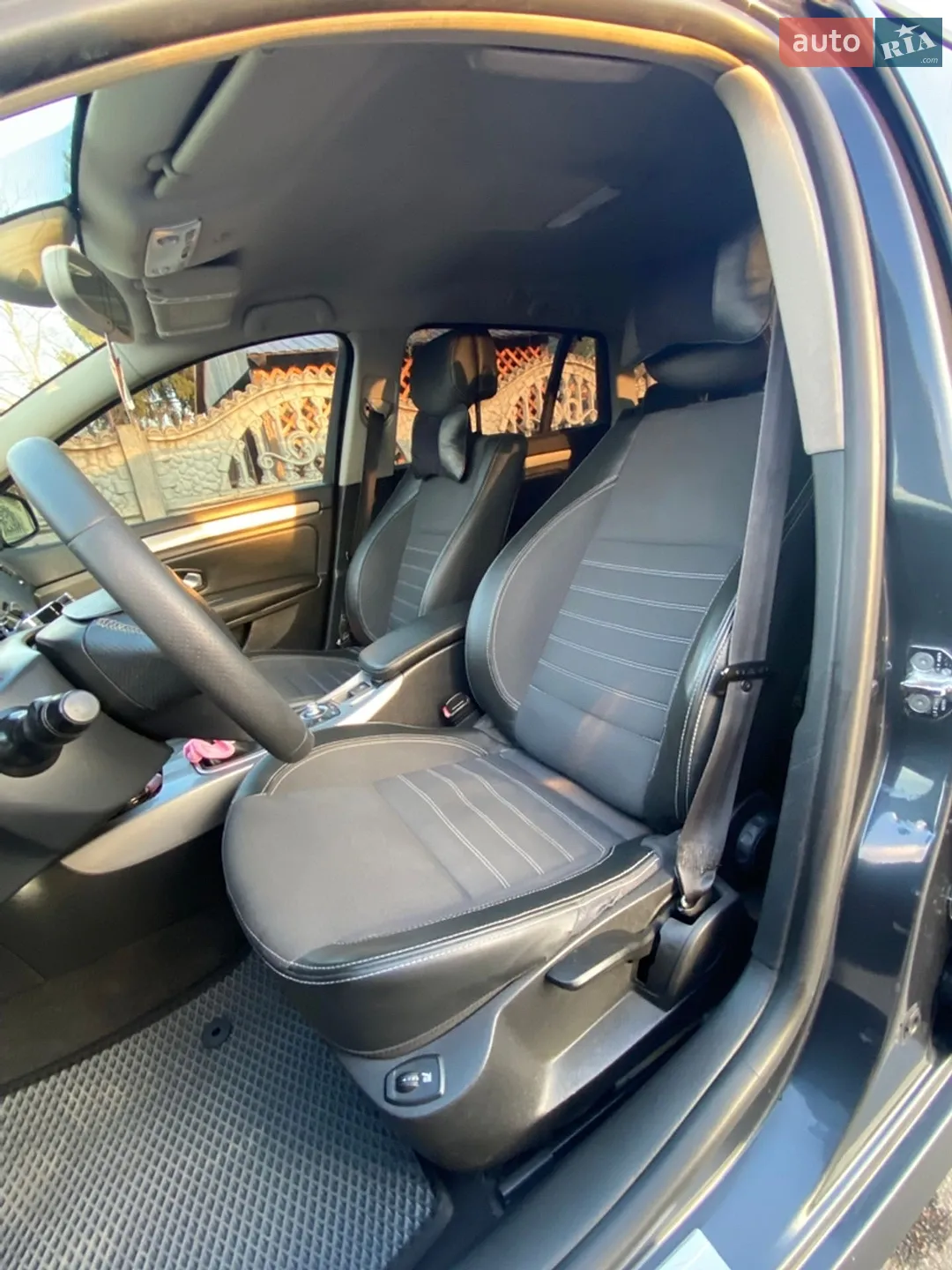 2011 Renault Laguna - мініатюра 15
