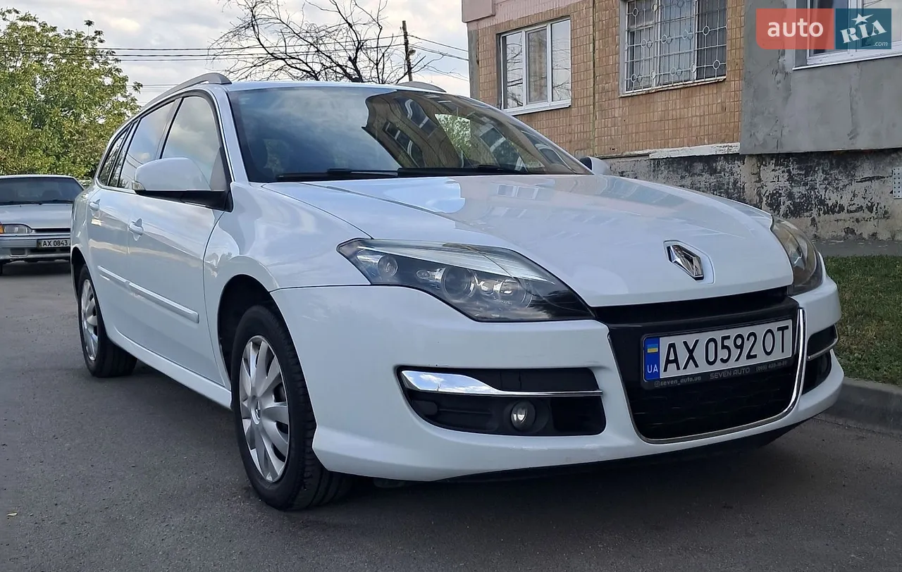 2010 Renault Laguna - мініатюра 21