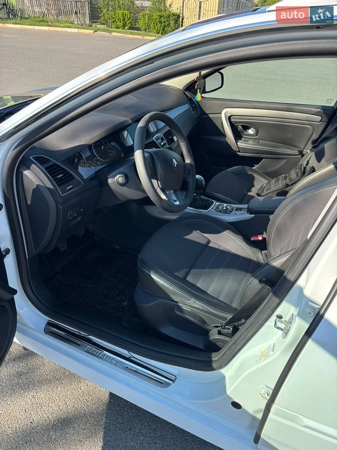 2011 Renault Laguna - мініатюра 19