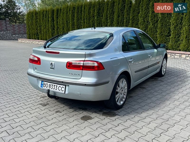 Лифтбек Renault Laguna 2002 в Тернополе